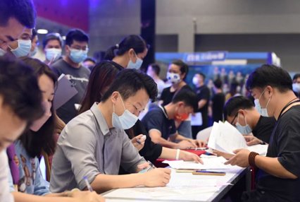 婚前卖房的钱属于婚前财产吗