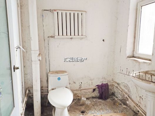 鸿盛凯旋门1室2厅2卫第6张缩略图