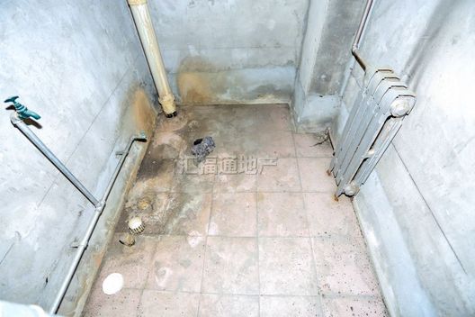 燕赵花园4室2厅2卫第10张缩略图