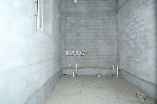 西京都高尔夫别墅5室3厅3卫第16张缩略图