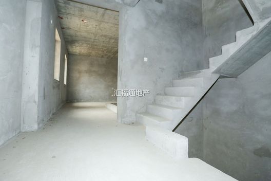 西京都高尔夫别墅5室3厅3卫第5张缩略图