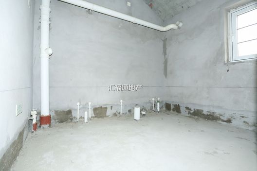 西京都高尔夫别墅5室3厅3卫第8张缩略图