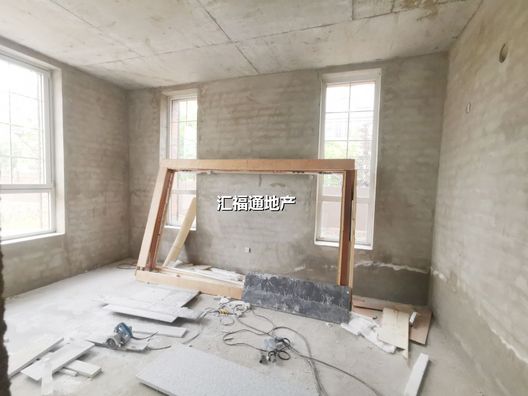 涿州城西区西京都高尔夫别墅4室3厅房源信息第1张图片