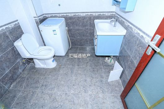 鸿盛凯旋门1室1厅1卫第5张缩略图