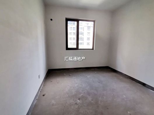 高铁新干线3室1厅2卫第4张缩略图