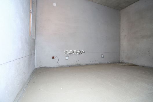 温莎别墅2室2厅1卫第4张缩略图