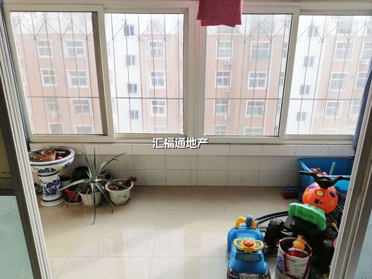 燕赵花园3室2厅2卫第9张缩略图
