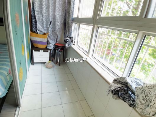 温馨小区3室2厅1卫第8张缩略图