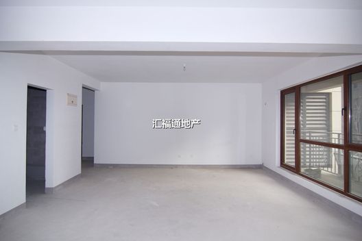 高铁新干线3室2厅2卫第2张缩略图