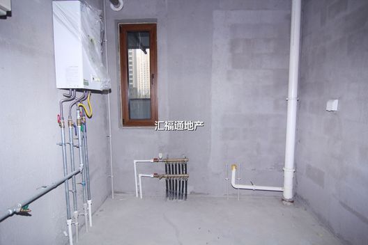 高铁新干线3室2厅2卫第6张缩略图