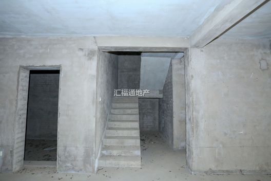 军怡家园5室2厅3卫第14张缩略图