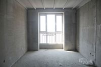 高铁新城鹏渤印象城·牛津花园4室1厅2卫(编号H103000327)