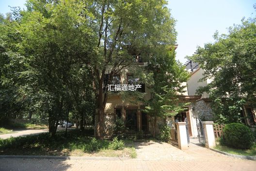 涿州开发区东京都高尔夫别墅5室3厅房源信息第21张图片