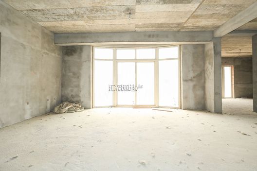 西京都高尔夫别墅6室3厅3卫第1张缩略图