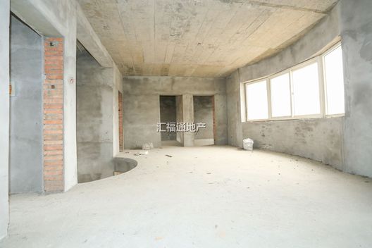 西京都高尔夫别墅6室3厅3卫第5张缩略图