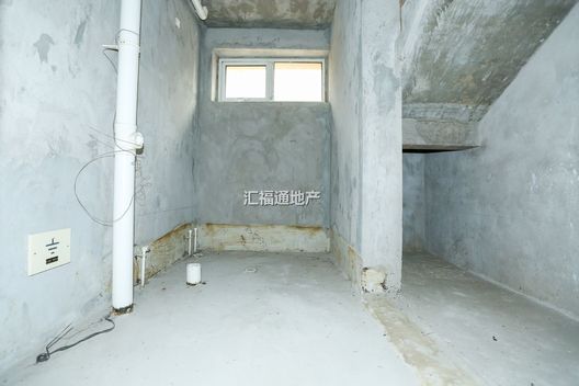 东京都高尔夫别墅5室3厅4卫第15张缩略图