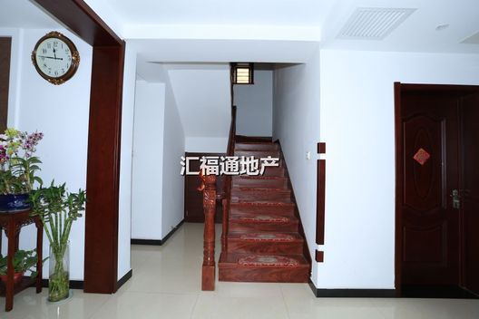 军怡家园4室3厅3卫第13张缩略图