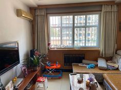 温馨小区3室3厅1卫(编号H72000136)