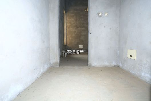 涿州开发区东京都高尔夫别墅4室2厅房源信息第4张图片