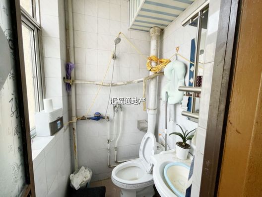 商业局家属院4室2厅2卫第10张缩略图