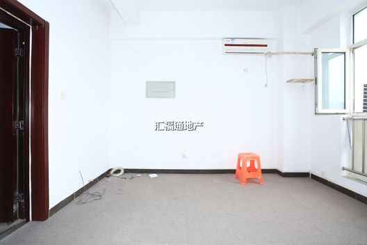 国富公寓(18号楼）1室1厅1卫第1张缩略图