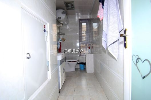 惠友钻石广场（AB座）2室1厅2卫第7张缩略图