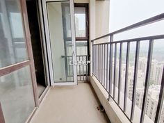 华融现代城3室2厅1卫二手房