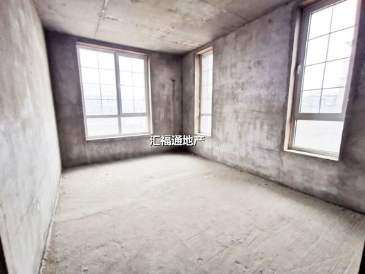 涿州城西区西京都高尔夫别墅5室3厅房源信息第3张图片