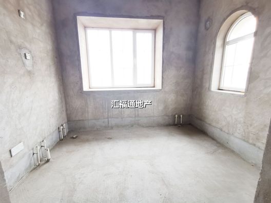 涿州城西区西京都高尔夫别墅5室3厅房源信息第4张图片