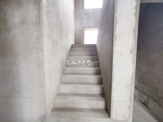 涿州城西区西京都高尔夫别墅5室3厅房源信息第14张图片