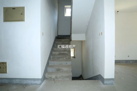 涿州码头新区码头镇曼城别墅小区5室3厅房源信息第7张图片