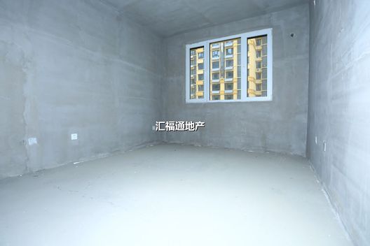 翡翠滨江3室1厅1卫第3张缩略图
