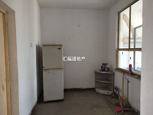 联育中学小区1室2厅1卫第1张缩略图