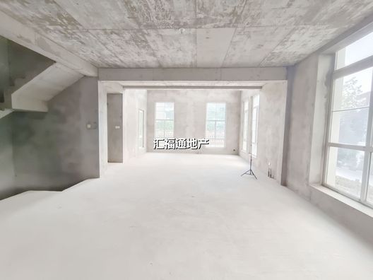 涿州挟河新区琉璃湖别墅4室3厅房源信息第1张图片
