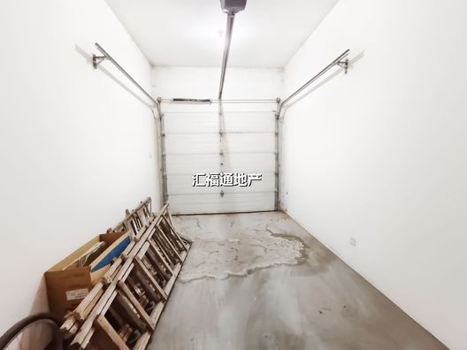 琉璃湖别墅4室3厅3卫第7张缩略图
