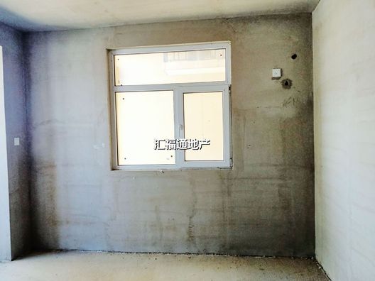 鸿盛凯旋门1室1厅1卫第3张缩略图