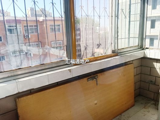 温馨小区1室1厅1卫第6张缩略图