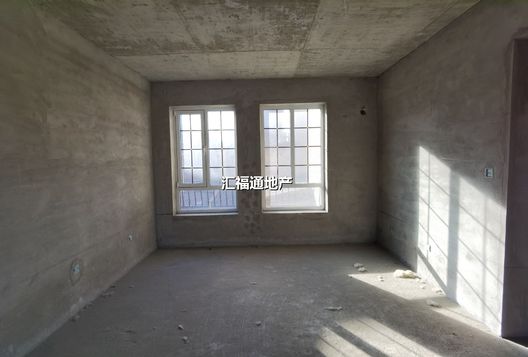 西京都高尔夫别墅3室4厅3卫第15张缩略图