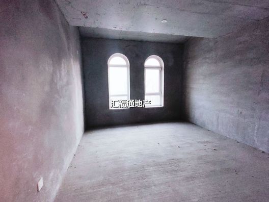 西京都高尔夫别墅5室2厅3卫第11张缩略图