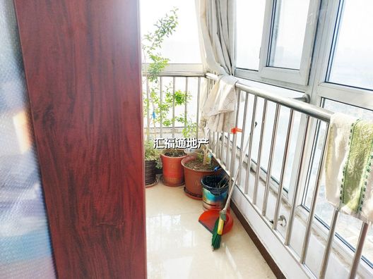 华泰豪庭3室2厅1卫第8张缩略图