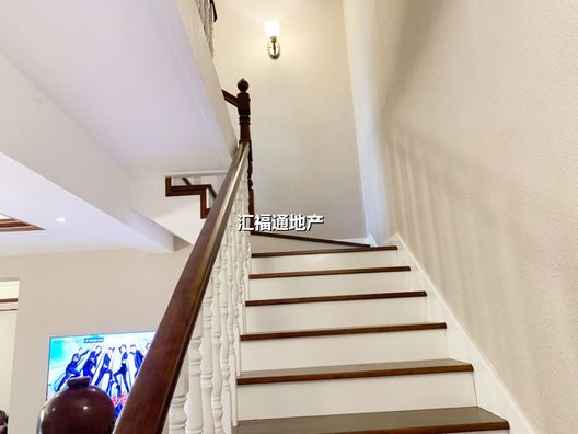 西京都高尔夫别墅4室4厅3卫第11张缩略图