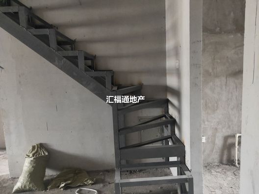 幸福嘉园4室2厅2卫第13张缩略图