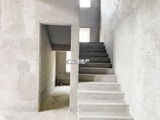 涿州市城西区西京都高尔夫别墅4室2厅房源信息第16张图片