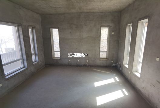 西京都高尔夫别墅4室3厅3卫视频
