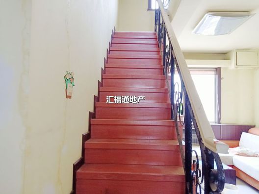 金冠家园4室2厅1卫第14张缩略图