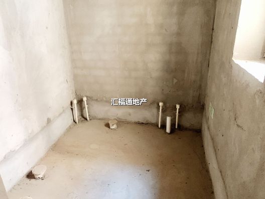 涿州城西区西京都高尔夫别墅5室3厅房源信息第6张图片