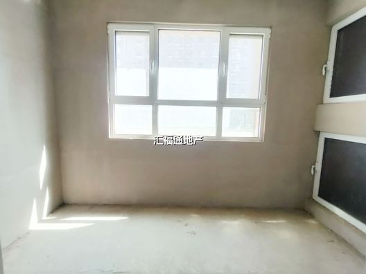 鹏渤印象城·牛津花园3室2厅1卫第8张缩略图