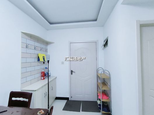 鸿盛凯旋门3室2厅1卫第9张缩略图