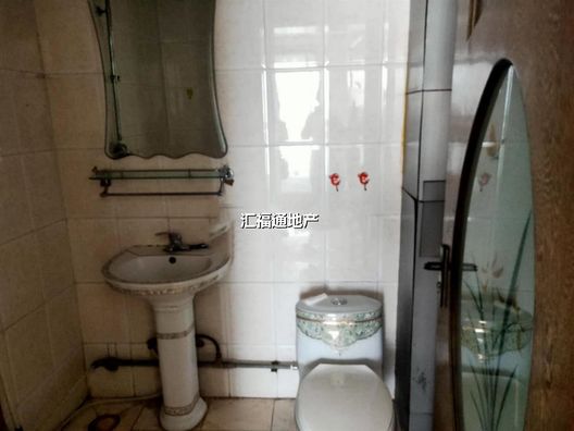 金兴花园3室2厅2卫第8张缩略图