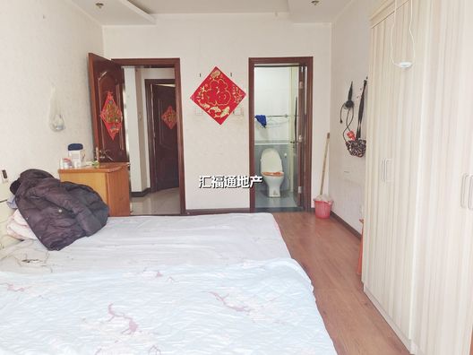 金兴花园3室2厅2卫第4张缩略图